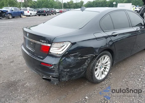 2013 BMW 750I xDrive из США, поврежденный, VIN WBAYB6C50DC998045